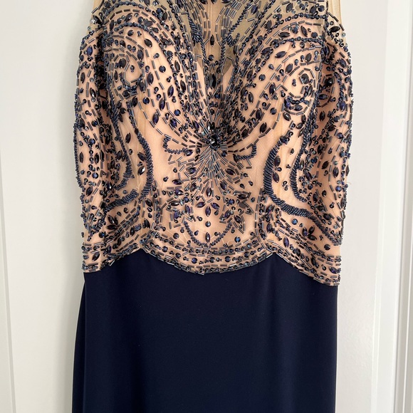 Prom dress - Picture 5 of 12